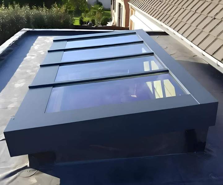 Fenêtre de toit en PVC Nœux-les-Mines